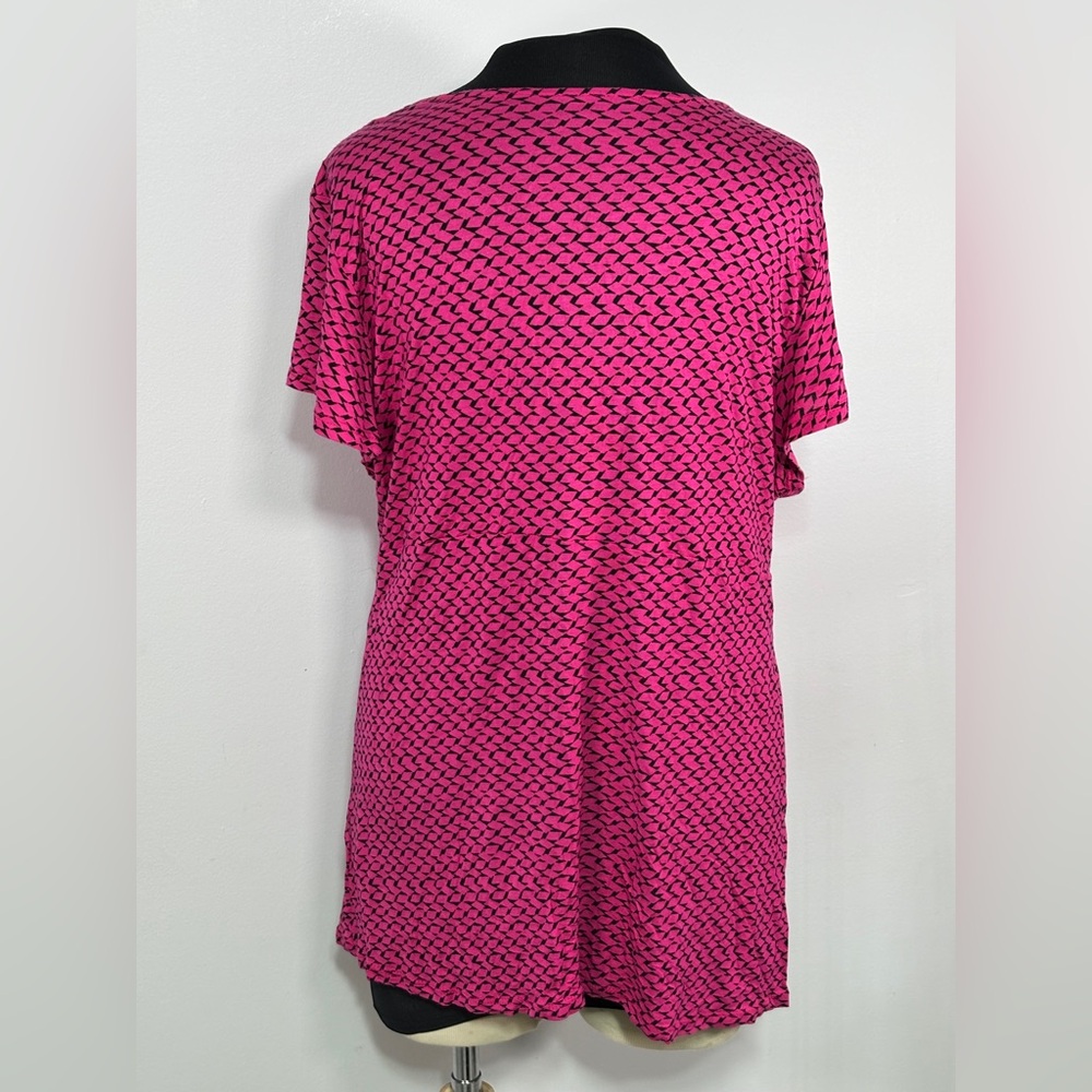 Unbranded Women’s Wrap Shirt Tunic Size XL Geometric Pink Black - Picture 2 of 4
